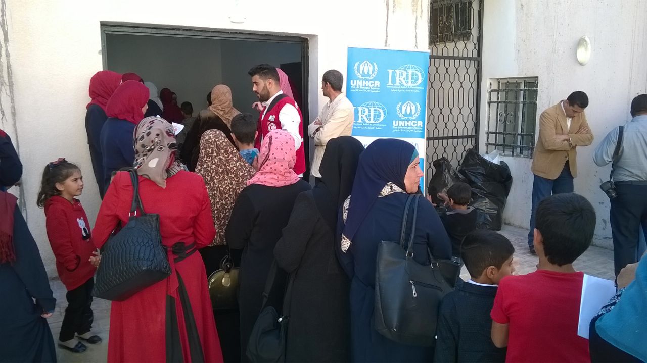 International Pioneers Academy Students Share Generosity with Refugees in Jordan